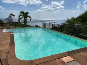 Villa Rocher sur mer avec piscine vue mer